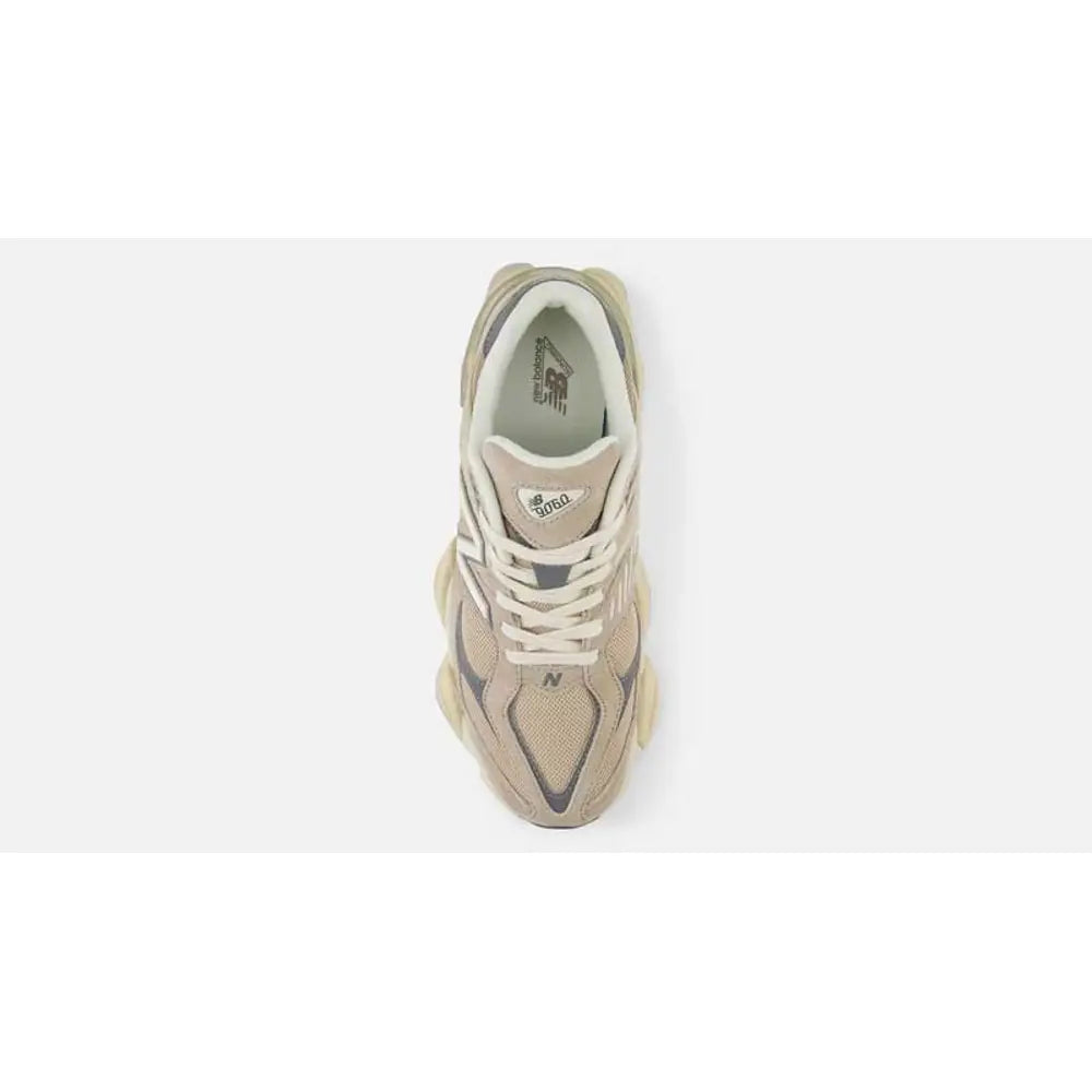 NB 9060 Driftwood Castlerock