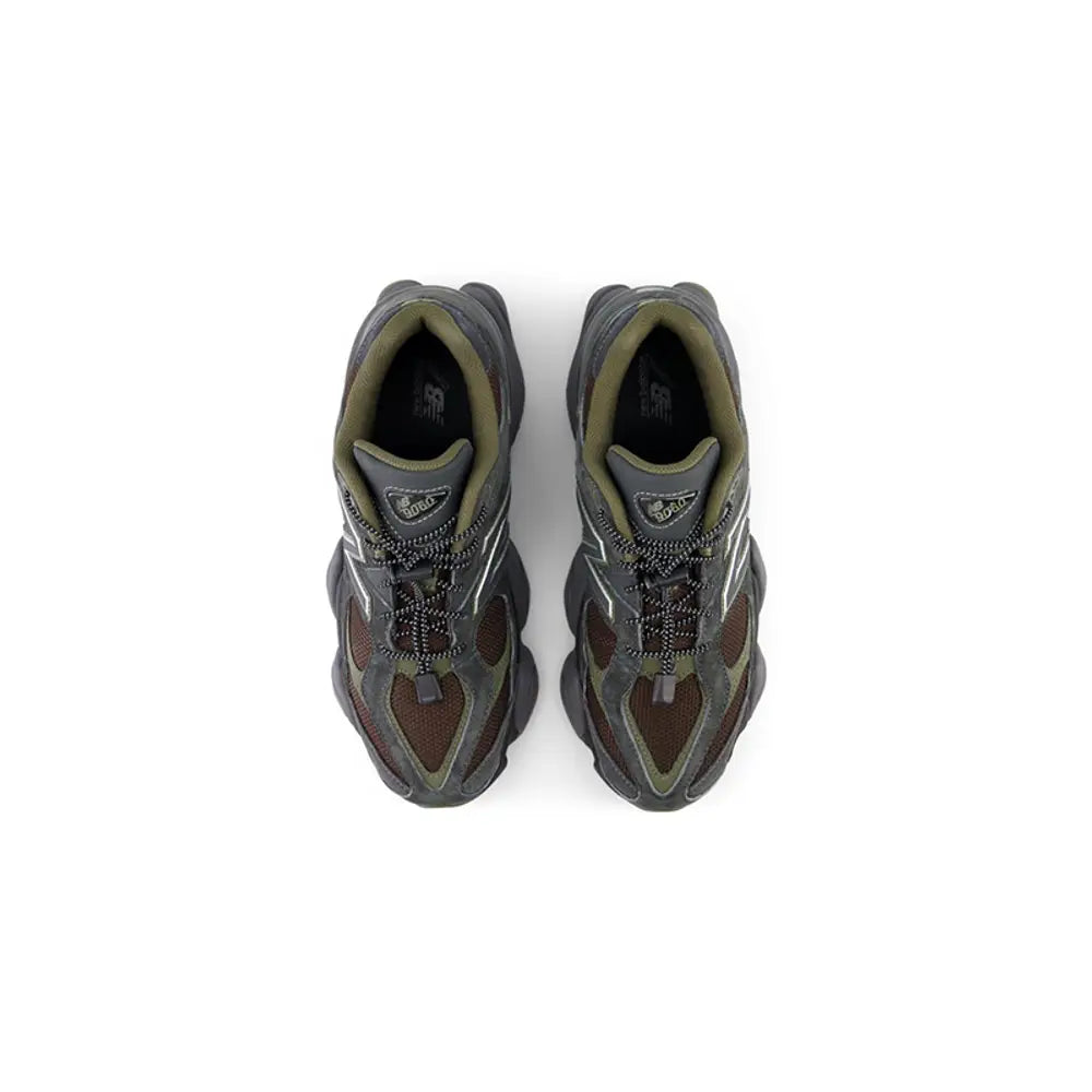 NB 9060 Blacktop Dark Moss